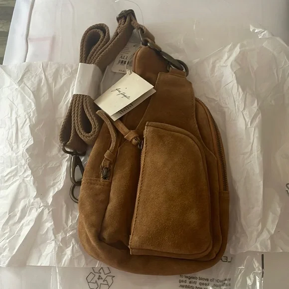 ✨NEW!✨ Free People Hudson Sling Bag - Picture 6 of 6